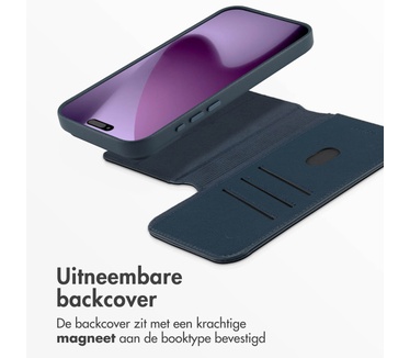 Accezz Leather Bookcase 2-in-1 met MagSafe