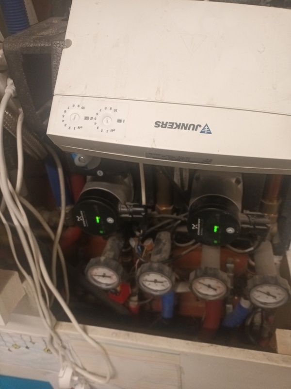 Afbeeldingslocatie: https://tweakers.net/i/JTwWnN-vEuRoDQRtU-Qx2d8vrV8=/x800/filters:strip_icc():strip_exif()/f/image/esi6gHmJO5Yb1JaN0Bt9CSWE.jpg?f=fotoalbum_large