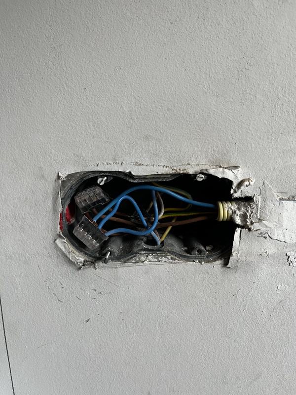 Afbeeldingslocatie: https://tweakers.net/i/JTwkd4SGnsckpmjlB7hDeg-uDg4=/x800/filters:strip_icc():strip_exif()/f/image/ostZHI3fZi7jZacslpPgnlEl.jpg?f=fotoalbum_large