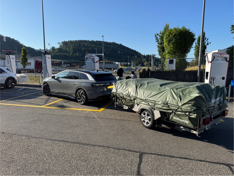 Afbeeldingslocatie: https://tweakers.net/i/JWRAct-Mq_cG4EtsZgMtH8lFXdU=/800x/filters:strip_icc():strip_exif()/f/image/zS0axrcisi0NDzUMAufahPGL.jpg?f=fotoalbum_large