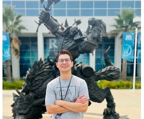 Voormalig Hearthstone-regisseur August Dean Ayala