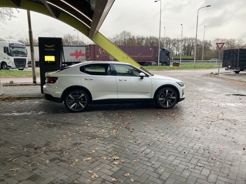 Afbeeldingslocatie: https://tweakers.net/i/JX4oaeIbiE0F_B9PABjkxp_7Lqc=/800x/filters:strip_icc():strip_exif()/f/image/K3PvnExFH8U9KJ0tFrf8tlUz.jpg?f=fotoalbum_large