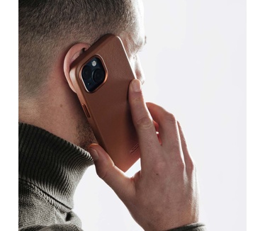 Accezz MagSafe Leather Backcover iPhone 15 Pro Max - Bruin