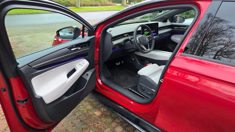 Afbeeldingslocatie: https://tweakers.net/i/JYXyt_jpppC1zokgEZ13vFlM3BY=/800x/filters:strip_icc():strip_exif()/f/image/5KWmVlGToAhp4I9HBKH8KDaH.jpg?f=fotoalbum_large