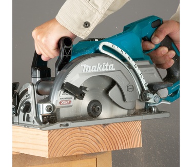 Makita RS001G