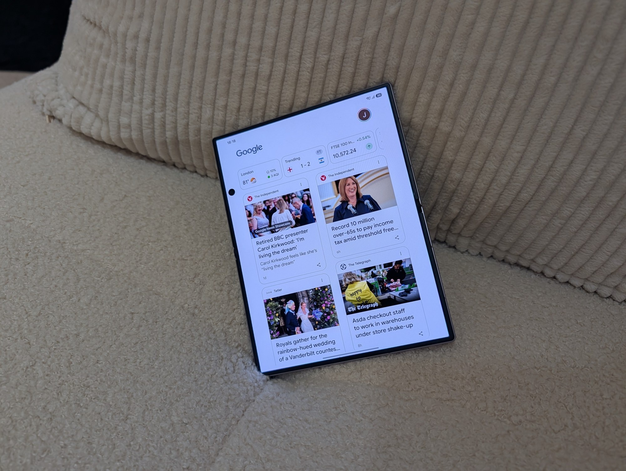 Samsung Galaxy Z Fold 8