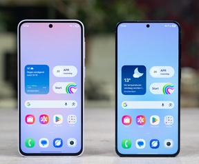 Samsung Galaxy A37 (roze) en A57 (donkerblauw)
