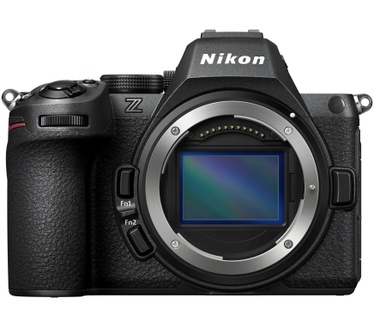 Nikon Z5 II + 24-70 mm