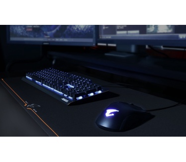 Gigabyte Aorus AMP900