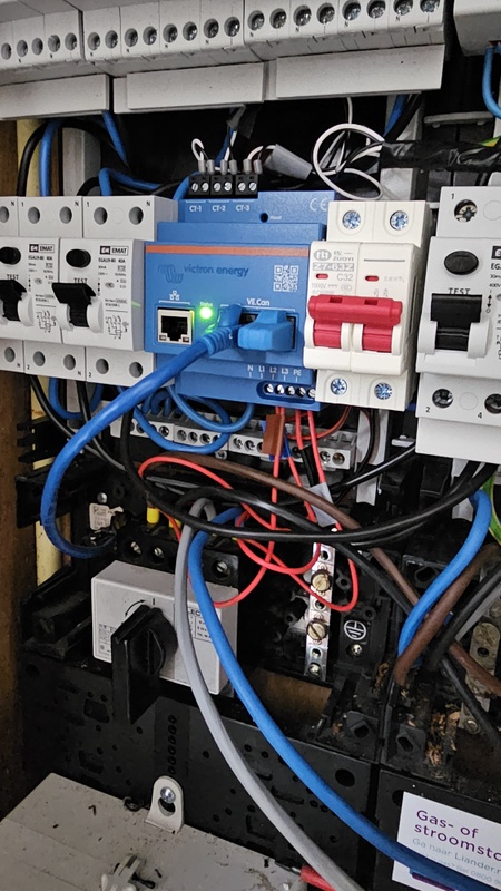 Afbeeldingslocatie: https://tweakers.net/i/Jgo8YMD-6EpRJFURCR1nTOu_9Gk=/x800/filters:strip_icc():strip_exif()/f/image/ubn3Fuy4mvZgSrCd2tcUxuUT.jpg?f=fotoalbum_large