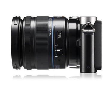 Samsung NX210 + 18-55mm II OIS f3.5-5.6 Zwart