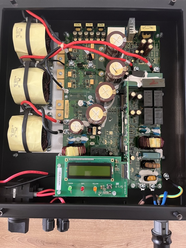 Afbeeldingslocatie: https://tweakers.net/i/JgyKeZ35NH-nKScoAiHJBUGT4Mo=/x800/filters:strip_icc():strip_exif()/f/image/HKIGP4vSS0sU3269Te77yJUp.jpg?f=fotoalbum_large