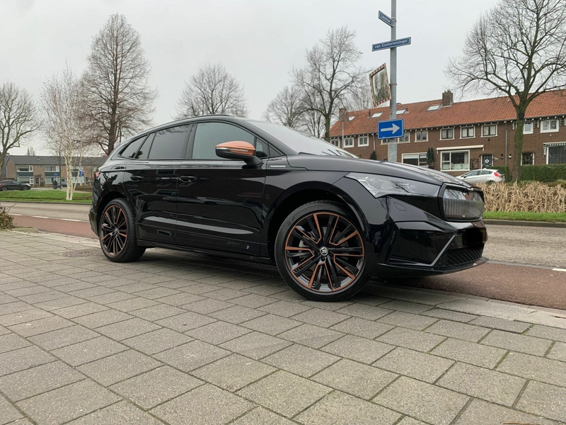 Afbeeldingslocatie: https://tweakers.net/i/JhOpQeDMbWpVVX0XE9XP6oIEFAE=/800x/filters:strip_icc():strip_exif()/f/image/IbK5vIZE1dzDvkIwsJb4qfu1.jpg?f=fotoalbum_large