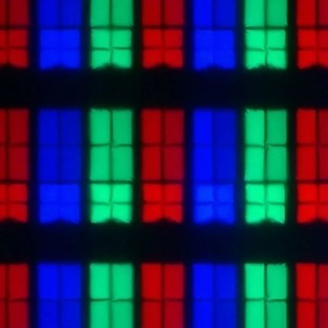 Afbeeldingslocatie: https://tweakers.net/i/JhhGTKIaH6U9X35wo0LenSLfd6o=/full-fit-in/4920x3264/filters:max_bytes(3145728):no_upscale():strip_icc():fill(white):strip_exif()/f/image/YPFtpmZrTkkuhaITkMIneRG2.jpg?f=user_large
