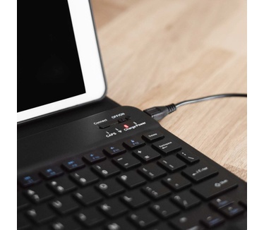 Accezz QWERTY Bluetooth Keyboard Bookcase Galaxy Tab A 10.1 (2019)