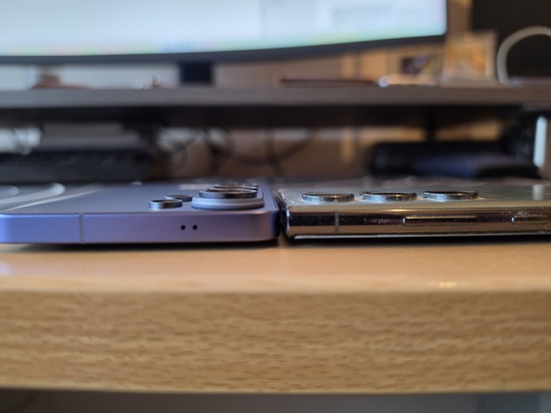 Afbeeldingslocatie: https://tweakers.net/i/Jj9QR_z2sFUSK4mbJPKn9QYx2jo=/620x/filters:strip_icc():strip_exif()/m/324550/1W4j0yL0BpBB4EhIroj46OAI44h7unqWxQMUelwr5vLaFyxrOB.jpeg?f=620xauto