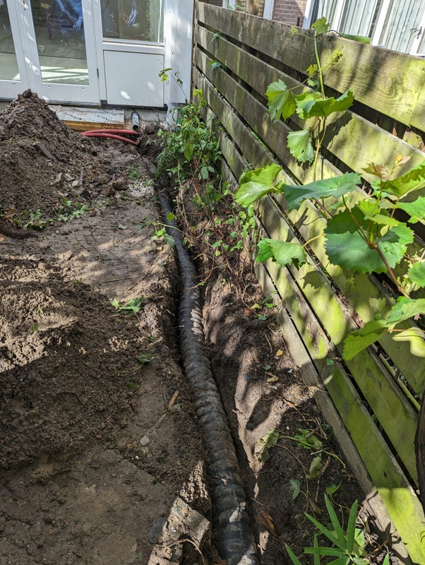 Afbeeldingslocatie: https://tweakers.net/i/JlaS2De-5f3qJzRsRQAujTQ17vI=/x800/filters:strip_icc():strip_exif()/f/image/ClKguGJi6u073iaWHF30ldRz.jpg?f=fotoalbum_large