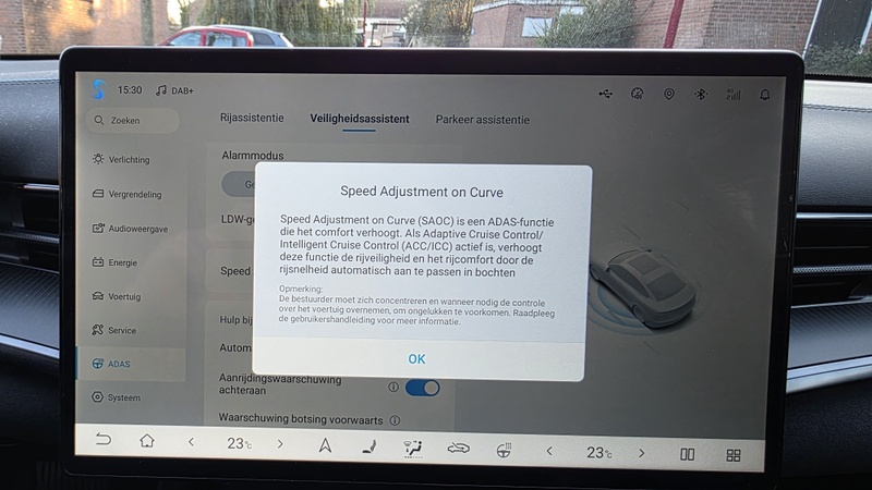 Afbeeldingslocatie: https://tweakers.net/i/JmV12ecovNAsOKx-7V4neOCxdBc=/800x/filters:strip_icc():strip_exif()/f/image/CFJcX83oM4z0a2bhgPjx2szf.jpg?f=fotoalbum_large