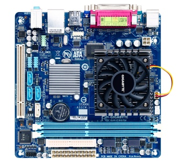 Gigabyte GA-C807N