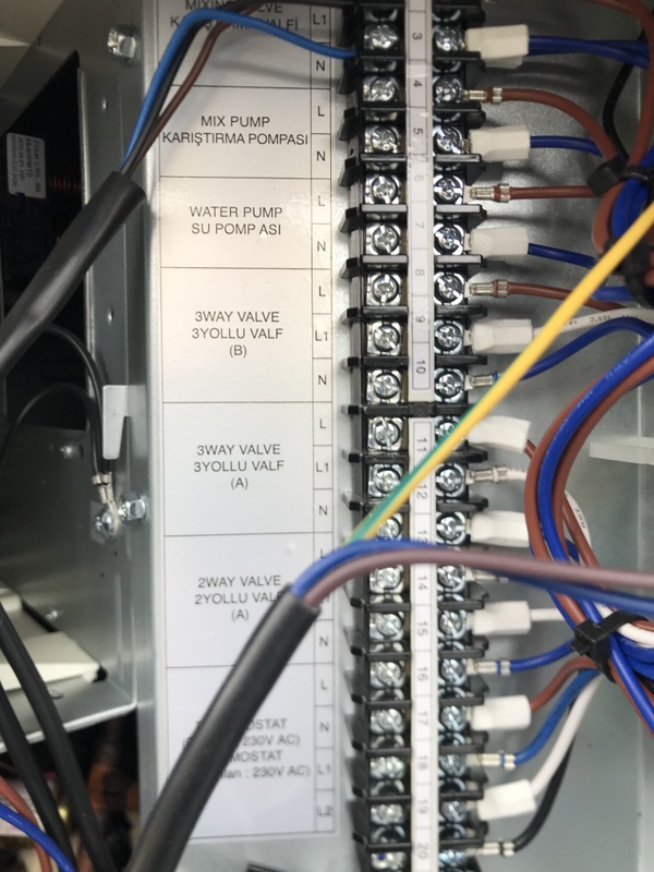 Afbeeldingslocatie: https://tweakers.net/i/Jq33uGBfjzDOUxbJ6ttXKz83IHY=/x800/filters:strip_icc():strip_exif()/f/image/ZYvKVd2A6aWMhymDA0LiKcPE.jpg?f=fotoalbum_large