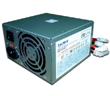 Zalman ST300BLP voeding