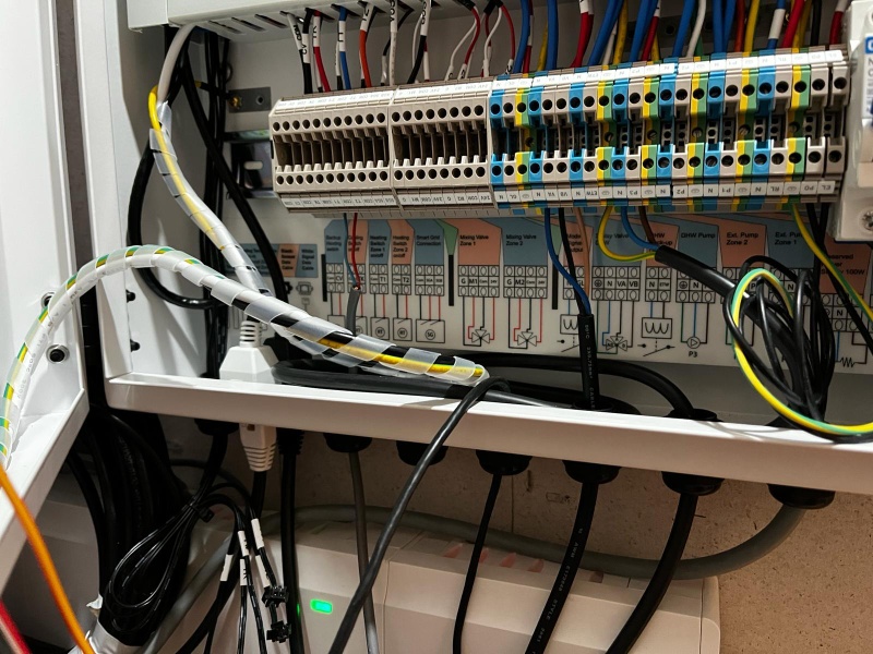 Afbeeldingslocatie: https://tweakers.net/i/JwG1gStixRyMUU5f9Tlbod2Hyzo=/800x/filters:strip_icc():strip_exif()/f/image/w89zZy7AsPaI5rShpXaLiJXu.jpg?f=fotoalbum_large