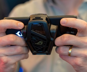 Asus ROG Phone 8