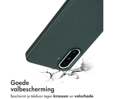 Accezz MagSafe Leather Backcover