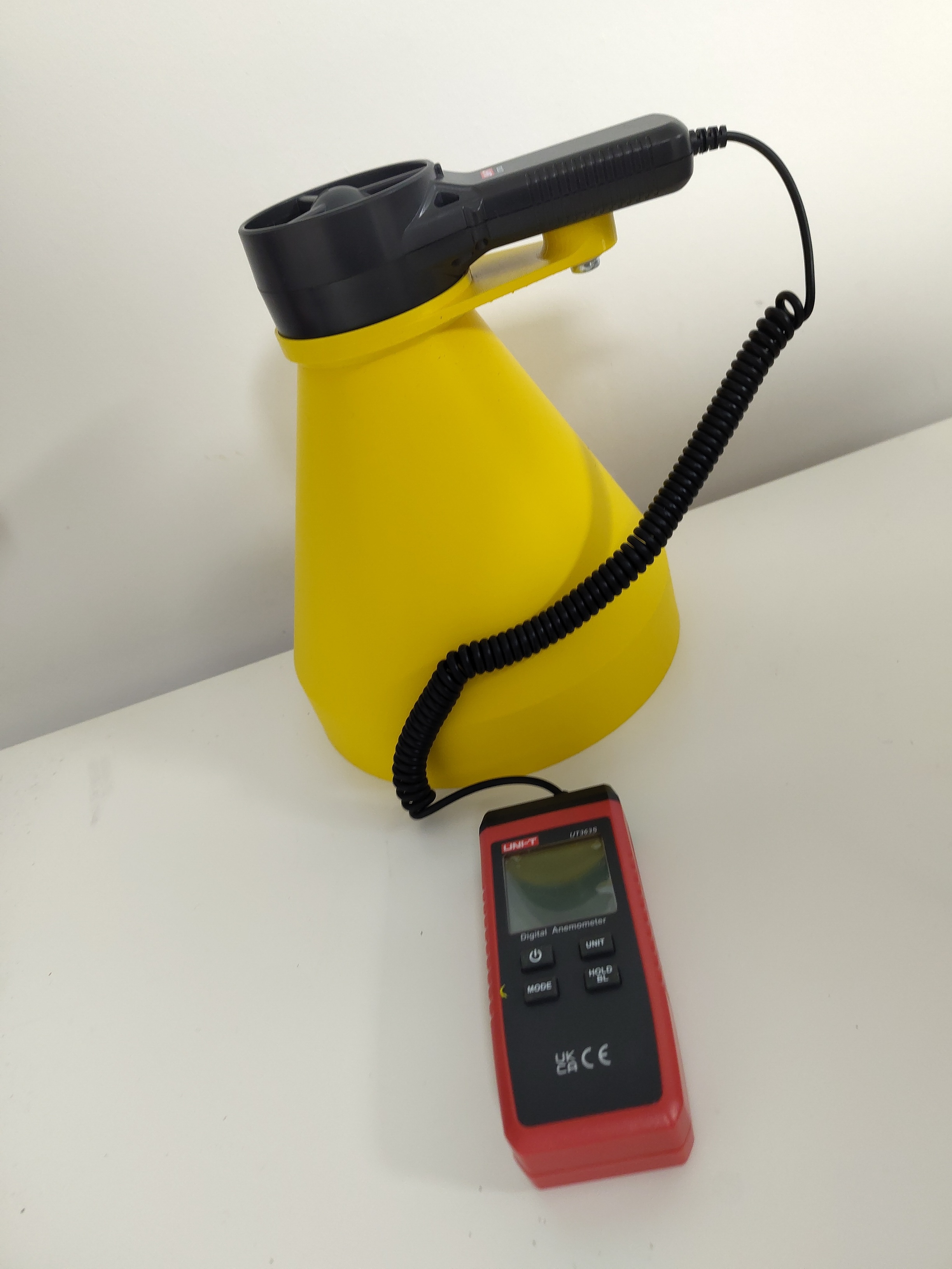 Afbeeldingslocatie: https://tweakers.net/i/Jy_Lq7rqS_c0C1ZPYRE4L4GRE2g=/fit-in/4920x3264/filters:max_bytes(3145728):no_upscale():strip_icc():strip_exif()/f/image/cLxYLME1l2CKVwmeCYqdAeM5.jpg?f=user_large