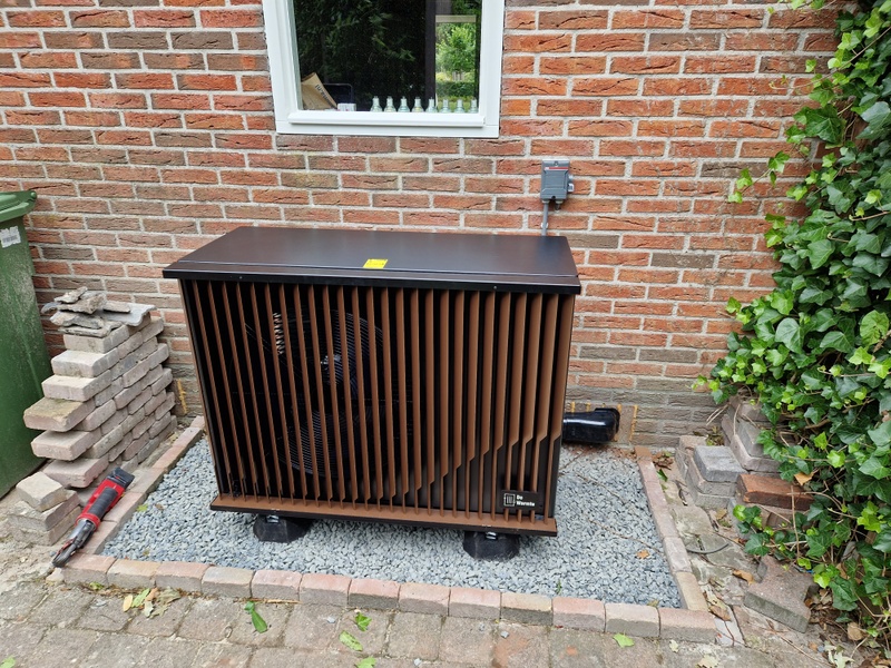 Afbeeldingslocatie: https://tweakers.net/i/JzGwNvfWXy1LsDSJZX1Er0Oky_A=/800x/filters:strip_icc():strip_exif()/f/image/0RX6bwFPF6VNcjAcBisJrErW.jpg?f=fotoalbum_large