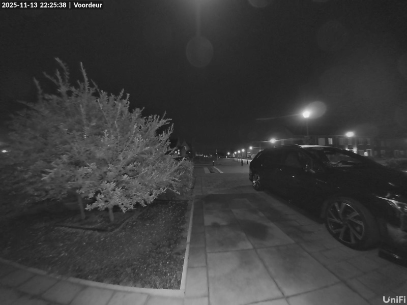 Afbeeldingslocatie: https://tweakers.net/i/K-Q82GOqoZwGG3p3B21Zee7aT98=/800x/filters:strip_icc():strip_exif()/f/image/78AFiH7f8iJhqI3cztcvEP5S.jpg?f=fotoalbum_large