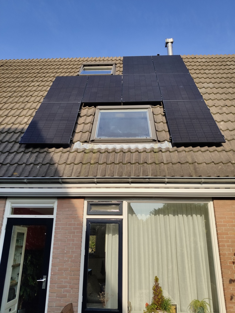 Afbeeldingslocatie: https://tweakers.net/i/K-p2yzgfBU_sMH5mtqOCLkQ5fa8=/800x/filters:strip_icc():strip_exif()/f/image/ATFiHSTRIBc0Zf8MqE2bJZrU.jpg?f=fotoalbum_large