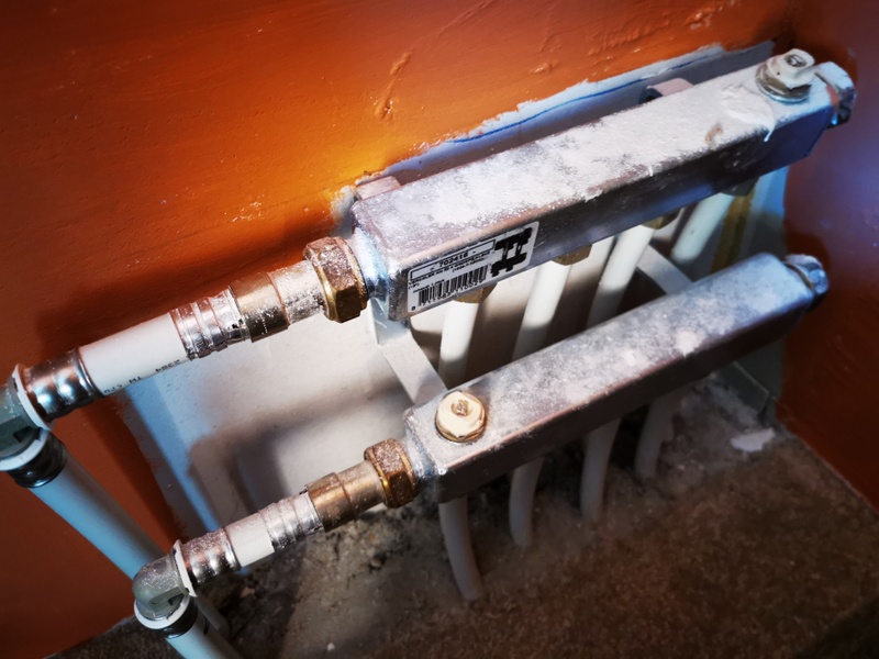 Afbeeldingslocatie: https://tweakers.net/i/K-spKIbXzGF8cTI4_YXrHVCVZU4=/800x/filters:strip_icc():strip_exif()/f/image/CKWWv9PCydzIc5A7LZr9V2Hy.jpg?f=fotoalbum_large