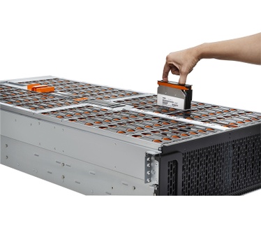 HGST Ultrastar Data102