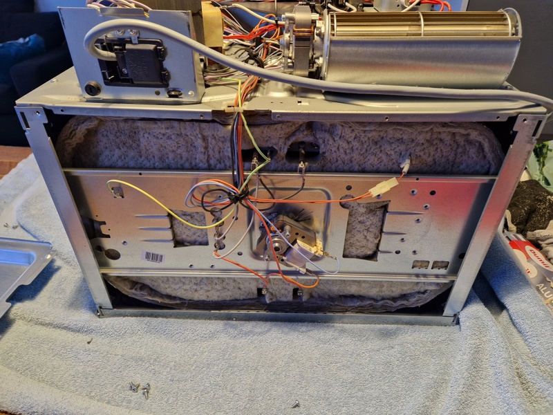 Afbeeldingslocatie: https://tweakers.net/i/K1QvM64mI4F1nAJ73-lDhr82D8M=/800x/filters:strip_icc():strip_exif()/f/image/nVCT4BcpTgXRJnancx4l8vVW.jpg?f=fotoalbum_large
