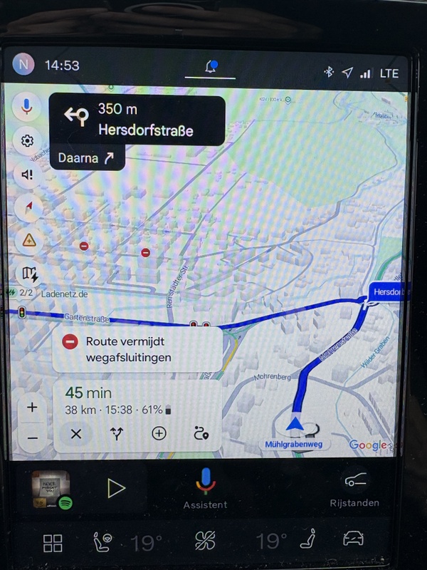 Afbeeldingslocatie: https://tweakers.net/i/K1f_JFzeZXBbrU4e2VBBZUWFGcw=/x800/filters:strip_icc():strip_exif()/f/image/VxlCcyRrfEpdVT6jc3FCYMWL.jpg?f=fotoalbum_large