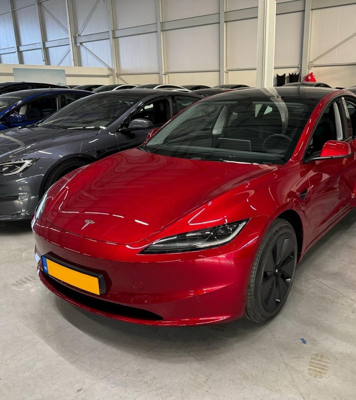 Afbeeldingslocatie: https://tweakers.net/i/K4Zsr65uUWbqtZRygsiHiK8DQU4=/x800/filters:strip_icc():strip_exif()/f/image/2DGGn5I5jgdA1fvsnVN2M39K.jpg?f=fotoalbum_large