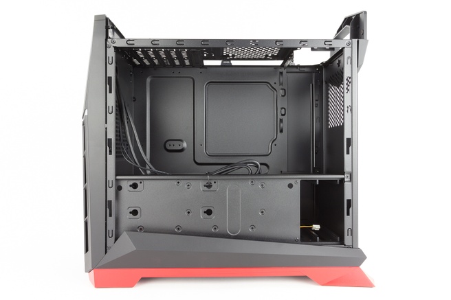 Silverstone Raven X01