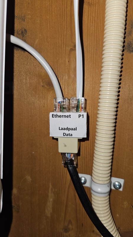 Afbeeldingslocatie: https://tweakers.net/i/K5_V9thU-DbWtP-akyVjyzbk3xg=/x800/filters:strip_icc():strip_exif()/f/image/fwwHzk0L3I2Zcew2c3S1eJ3H.jpg?f=fotoalbum_large