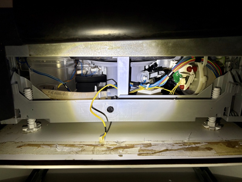 Afbeeldingslocatie: https://tweakers.net/i/K6eZu6EtbtfADztDhAjNZZTgSTI=/800x/filters:strip_icc():strip_exif()/f/image/lzP7x2G12nut3cizg2mkftO0.jpg?f=fotoalbum_large