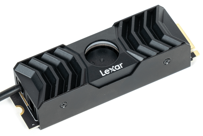 Lexar NM1090