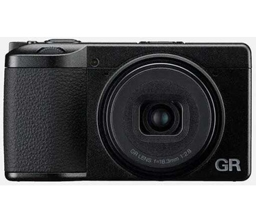 Ricoh GR IV HDF compact camera Zwart