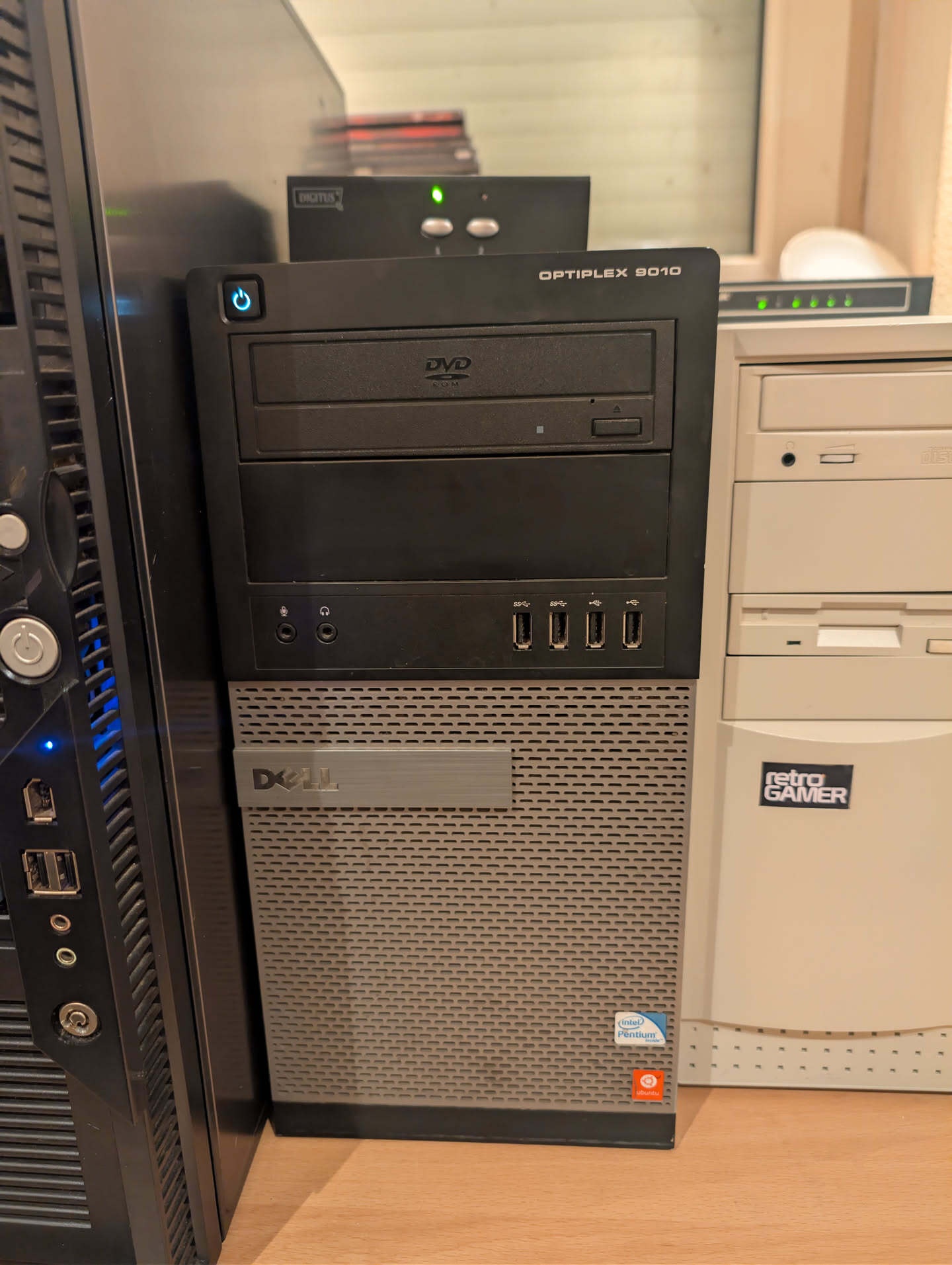 Afbeeldingslocatie: https://tweakers.net/i/KBhF8TzPjr5DIHqbe6L9m4tmr98=/fit-in/4920x3264/filters:max_bytes(3145728):no_upscale():strip_icc():strip_exif()/f/image/YS5TZdzTUffqZOaJCeFvAgTb.jpg?f=user_large