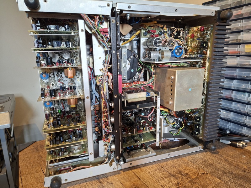 Afbeeldingslocatie: https://tweakers.net/i/KCXJYW5kjGyxtj49EB_3EXUrUXY=/800x/filters:strip_icc():strip_exif()/f/image/YkrASkLJ9D83jVTbKsrSCn5l.jpg?f=fotoalbum_large