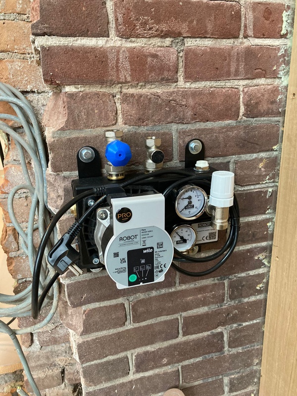 Afbeeldingslocatie: https://tweakers.net/i/KCaQ9SmcCcTD2k8hEC97daf8oXU=/x800/filters:strip_icc():strip_exif()/f/image/UQjZi8OKm3BOT32eVmOVsDdk.jpg?f=fotoalbum_large