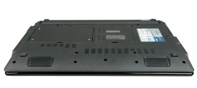 Asus UL30J - onderkant