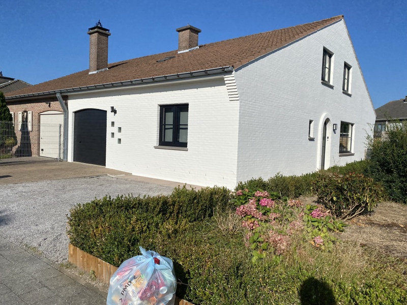 Afbeeldingslocatie: https://tweakers.net/i/KDy2311vMKDhTLLDkUszwj24rdA=/800x/filters:strip_icc():strip_exif()/f/image/wqUHyAqQKnVFwfZzmTCL4iLR.jpg?f=fotoalbum_large