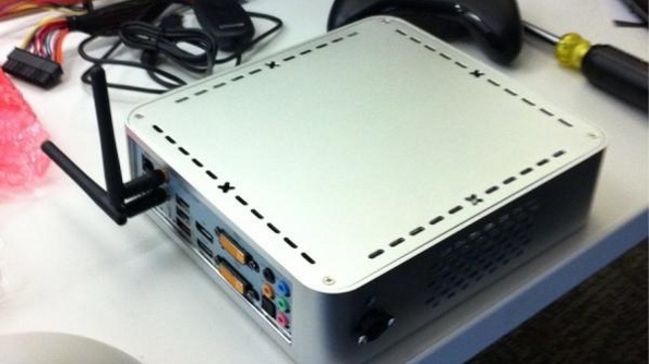 Pc gebouwd door Valve-medewerker Greg Coomer voor het testen van Big Picture Mode