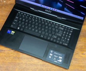 MSI GS77