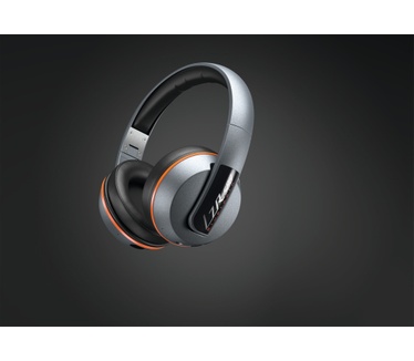 Magnat LZR 588 BT